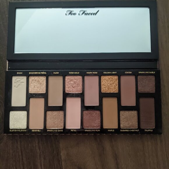 Too Faced - Born This Way The Natural Nudes Eye Shadow Palette - 16-pan - Picture 8 of 15